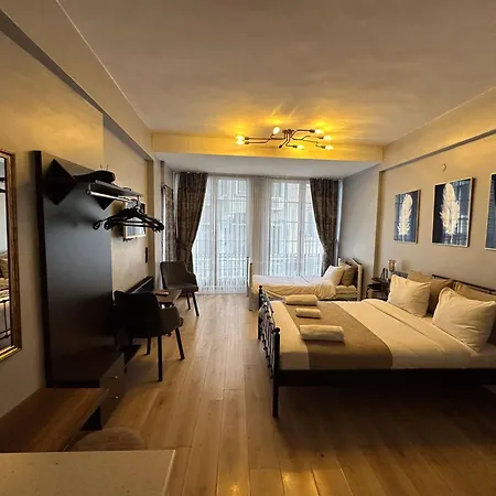 Taksimmpark Hotel 2*